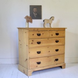 Antique Pine Chest of Drawers