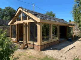 Glazed Oak Frame Buildings